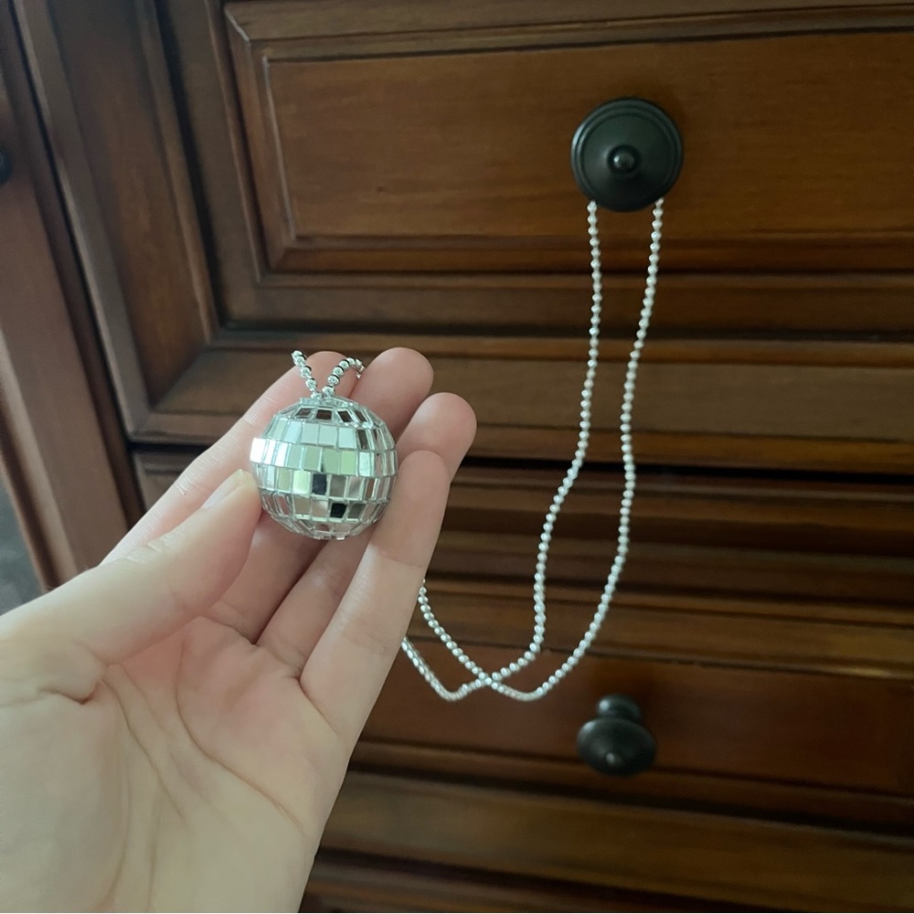 Mirrorball necklace
